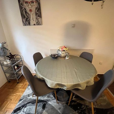 Apartment Sweet Dreams-Close To Zoo,Dinamo Stadium And The City Center Zagreb Exterior foto