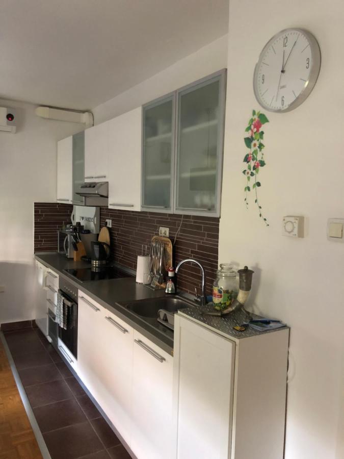 Apartment Sweet Dreams-Close To Zoo,Dinamo Stadium And The City Center Zagreb Exterior foto
