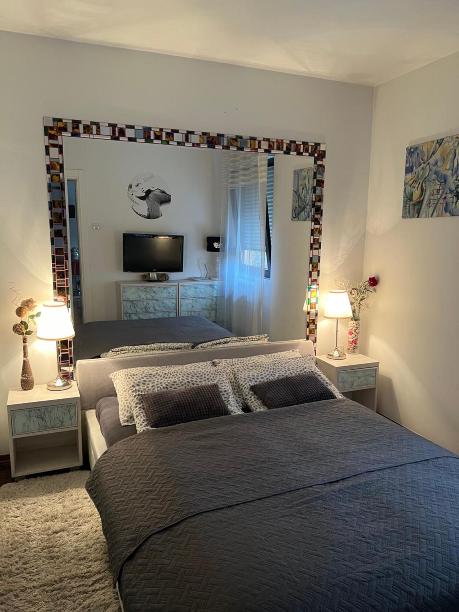 Apartment Sweet Dreams-Close To Zoo,Dinamo Stadium And The City Center Zagreb Exterior foto