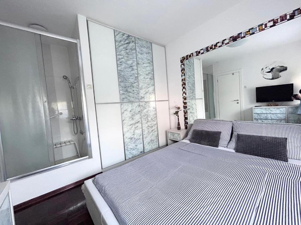 Apartment Sweet Dreams-Close To Zoo,Dinamo Stadium And The City Center Zagreb Exterior foto